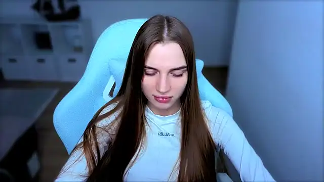 StellaLawless online show from 09-30-25, 09:43