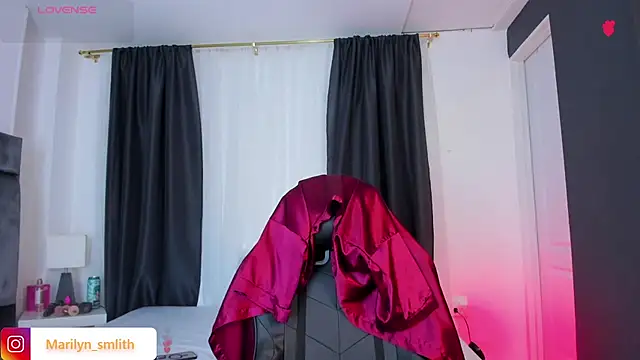 MarilynSmIith online show from 09-12-25, 11:43