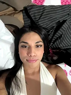 MarilynSmIith online show from 10-05-25, 01:07