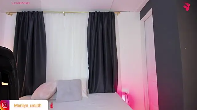 MarilynSmIith online show from 09-09-25, 12:14