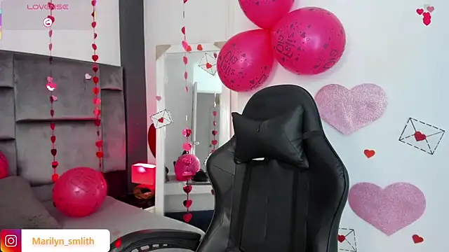 MarilynSmIith online show from 02-17-26, 12:02