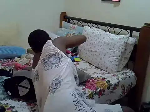 Sweet Bear online show from 02-08-26, 06:49