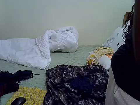 Sweet Bear online show from 12-05-25, 07:01