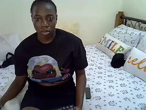 Sweet Bear online show from 02-15-26, 09:08