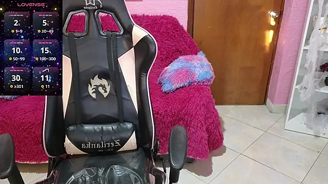 keity moon online show from 11-08-25, 09:18