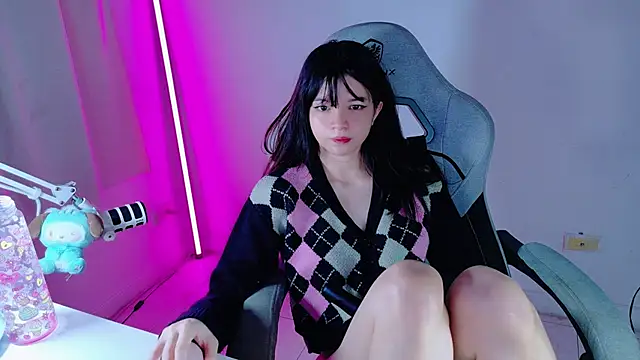 stephybrown online show from 04-21-26, 01:18