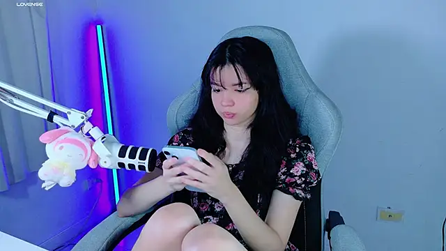 Snapshot of stephybrown chatting on 11-28-25, 11:49 stephybrown online show from 11-28-25, 11:49