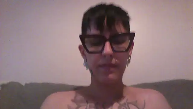 Snapshot of nickfxx chatting on 10-03-25, 09:49 nickfxx online show from 10-03-25, 09:49