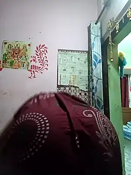 Snapshot of Payel-sharma chatting on 03-03-25, 04:10 Payel-sharma online show from 03-03-25, 04:10