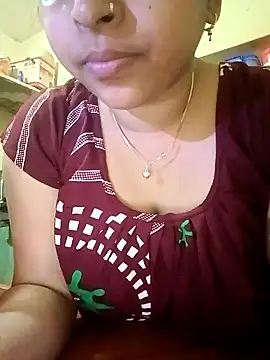 Snapshot of Payel-sharma chatting on 02-13-25, 07:03 Payel-sharma online show from 02-13-25, 07:03