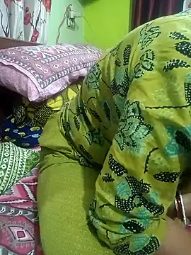 Snapshot of Payel-sharma chatting on 03-08-25, 12:41 Payel-sharma online show from 03-08-25, 12:41