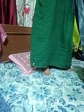 Snapshot of Payel-sharma chatting on 02-23-25, 04:28 Payel-sharma online show from 02-23-25, 04:28