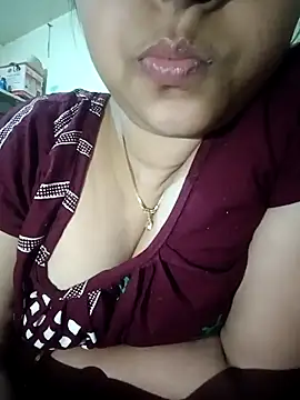 Snapshot of Payel-sharma chatting on 02-16-25, 05:26 Payel-sharma online show from 02-16-25, 05:26