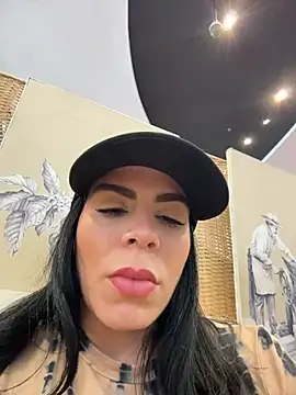 Snapshot of valecruz903 chatting on 02-17-26, 02:47 valecruz903 online show from 02-17-26, 02:47