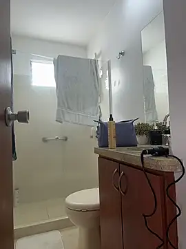 Snapshot of valecruz903 chatting on 03-18-26, 05:36 valecruz903 online show from 03-18-26, 05:36