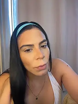 Snapshot of valecruz903 chatting on 02-21-26, 10:01 valecruz903 online show from 02-21-26, 10:01