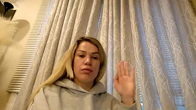 kianaxxx online show from 01-07-26, 12:04