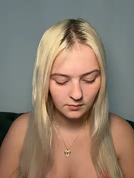 Allylove03 online show from 06-12-26, 04:10