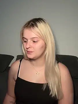 Allylove03 online show from 02-04-26, 03:29