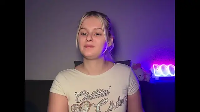 Allylove03 online show from 01-10-26, 05:47