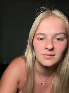 Allylove03 online show from 04-30-26, 02:13