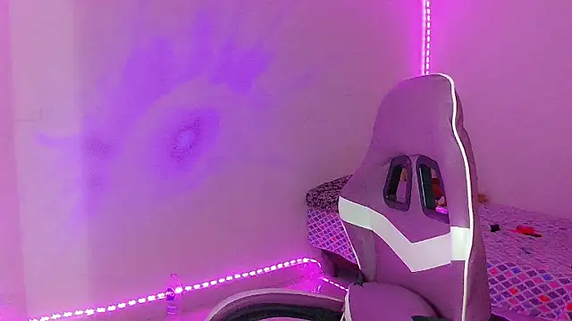 Ms-Zoehans online show from 11-14-25, 12:47