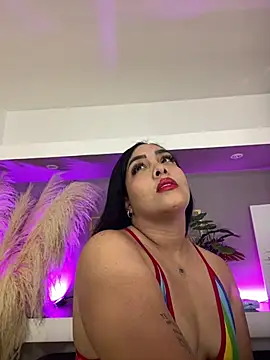 Snapshot of Sheeryl__ chatting on 07-25-26, 05:37 Sheeryl online show from 07-25-26, 05:37