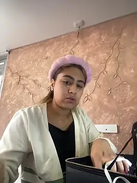 Miabonnett  online show from 12-04-25, 12:15