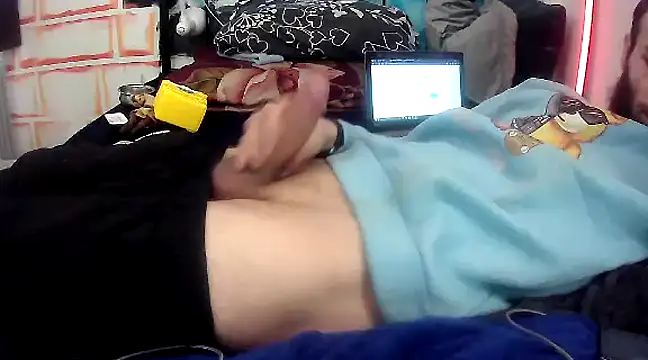 Snapshot of pervy_devil chatting on 03-20-25, 01:15 pervy devil online show from 03-20-25, 01:15