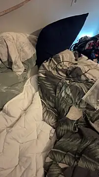 pervy devil online show from 04-01-26, 06:04