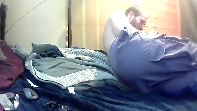 Snapshot of pervy_devil chatting on 03-12-25, 12:57 pervy devil online show from 03-12-25, 12:57