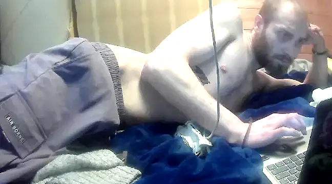 Snapshot of pervy_devil chatting on 03-12-25, 04:13 pervy devil online show from 03-12-25, 04:13