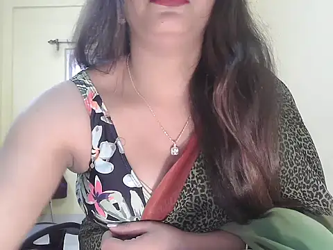 Model-Tanya online show from 12-19-25, 09:33