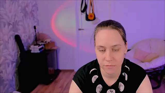 Malinax online show from 03-08-26, 01:36