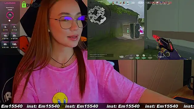 Snapshot of Emili1- chatting on 01-28-25, 01:38 Emili1- online show from 01-28-25, 01:38