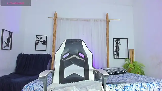  RedMoon online show from 10-11-25, 07:37