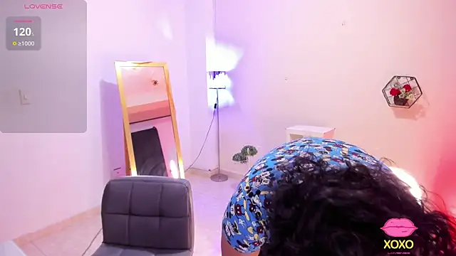 amelyaDreams online show from 11-11-25, 01:50