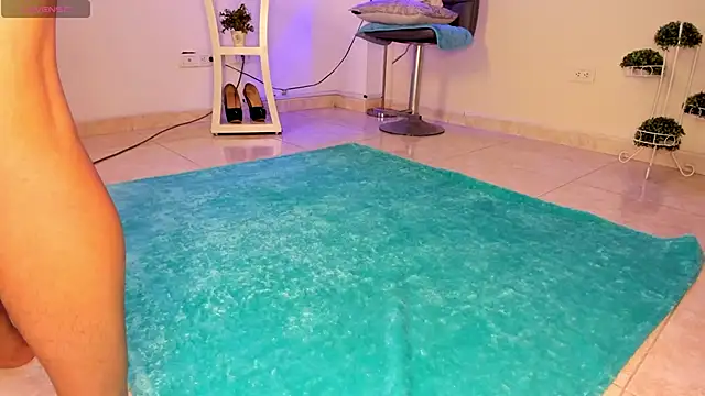 amelyaDreams online show from 11-24-25, 07:36