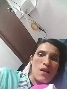 Nathasha LatinHot online show from 10-11-25, 07:20