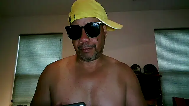 pimpdaddy4ever online show from 04-19-26, 06:10