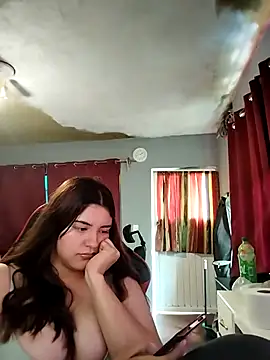 Carandrew online show from 12-16-25, 05:28