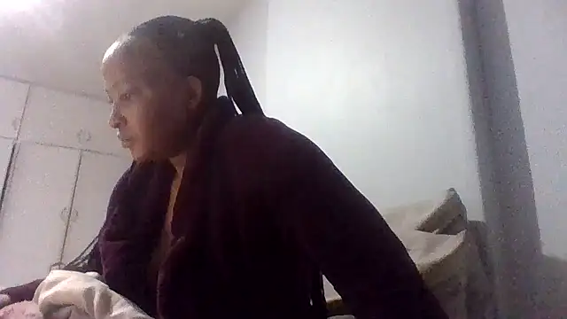 BabeAssXX online show from 11-16-25, 05:12