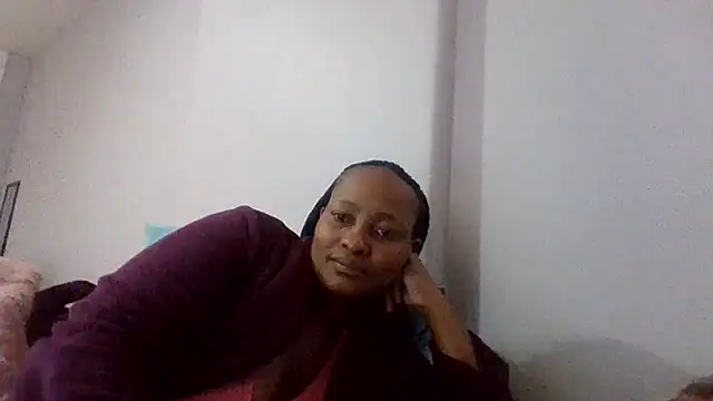 Snapshot of BabeAssXX chatting on 10-10-25, 05:30 BabeAssXX online show from 10-10-25, 05:30