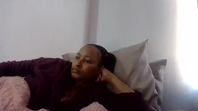 BabeAssXX online show from 11-21-25, 04:33