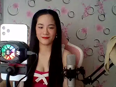 Snapshot of Nana-68 chatting on 03-14-25, 01:46 Nana-68 online show from 03-14-25, 01:46