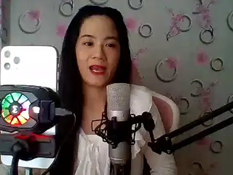 Snapshot of Nana-68 chatting on 03-22-25, 12:46 Nana-68 online show from 03-22-25, 12:46