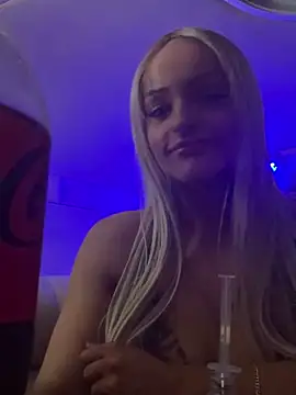 Snapshot of stenzxx chatting on 12-31-24, 05:51 stenzxx online show from 12-31-24, 05:51