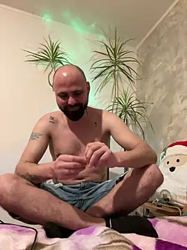 derek1494 online show from 01-11-26, 10:05