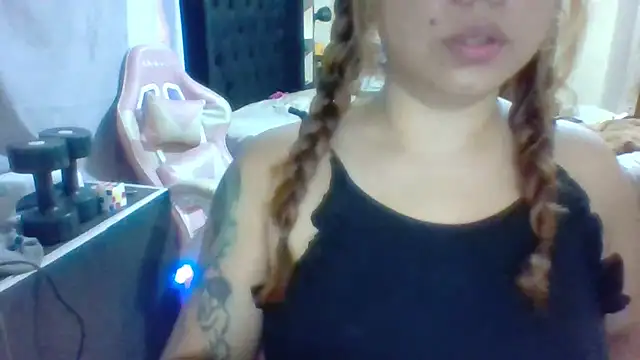 Jennxdolls online show from 02-20-25, 02:51