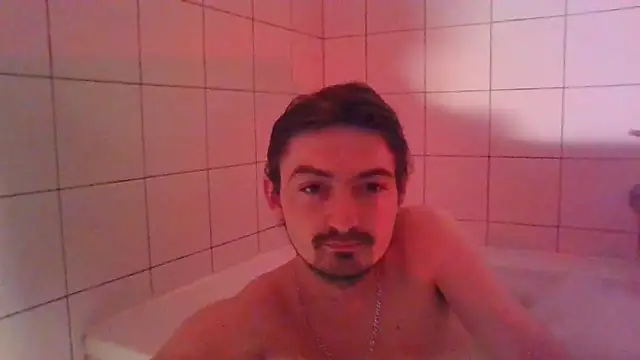 Snapshot of Wesleymodel chatting on 02-09-26, 09:35 Wesleymodel online show from 02-09-26, 09:35